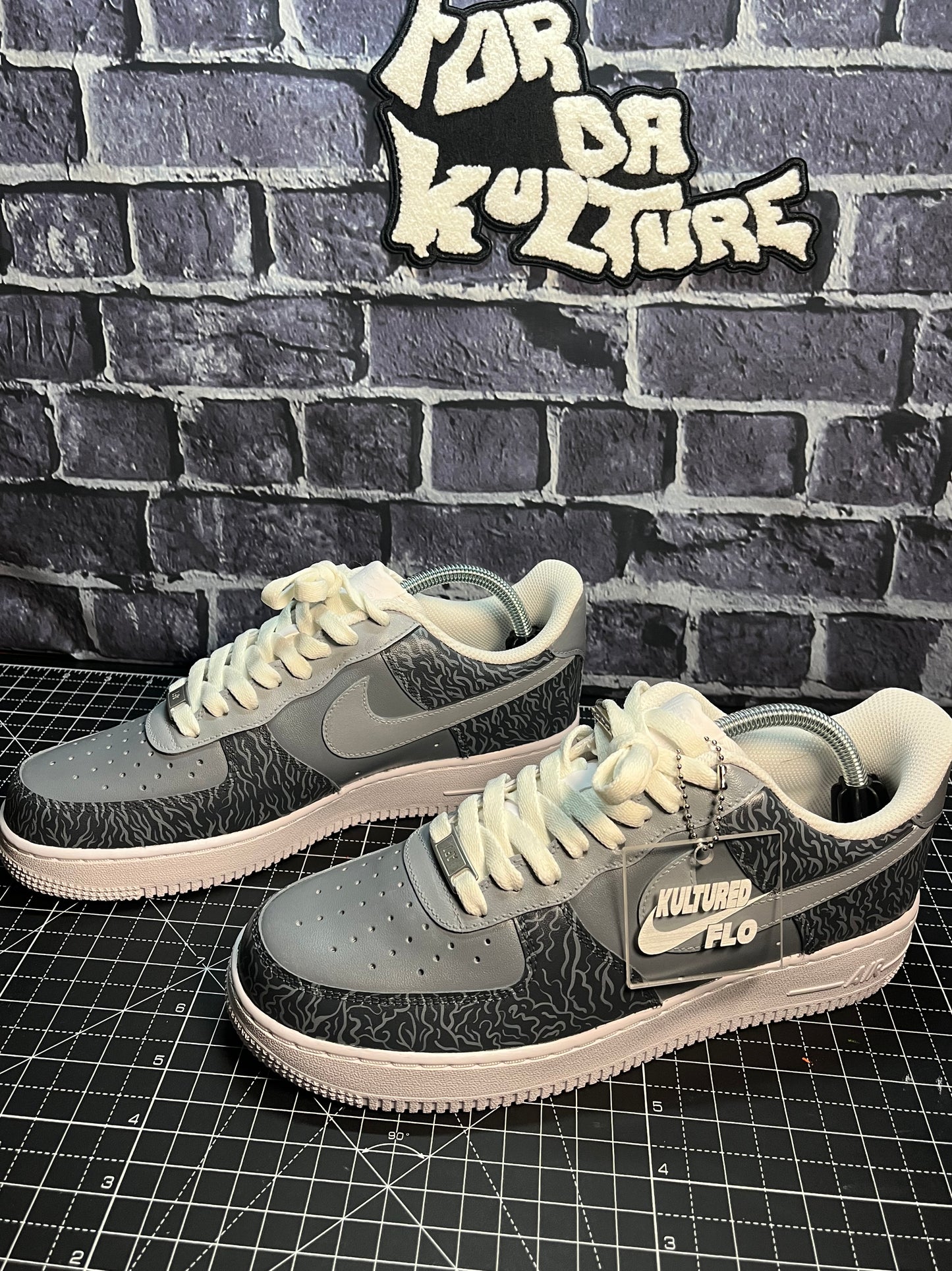 Smooth Grey AF1